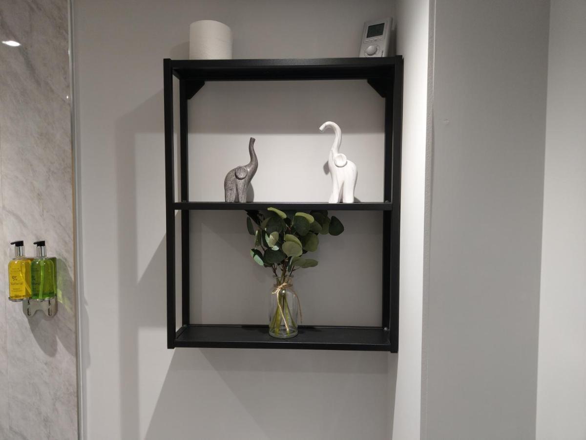 27 High Street Apartments Husbands Bosworth Экстерьер фото